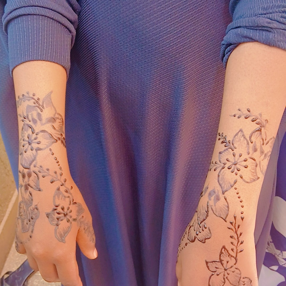 simple hee