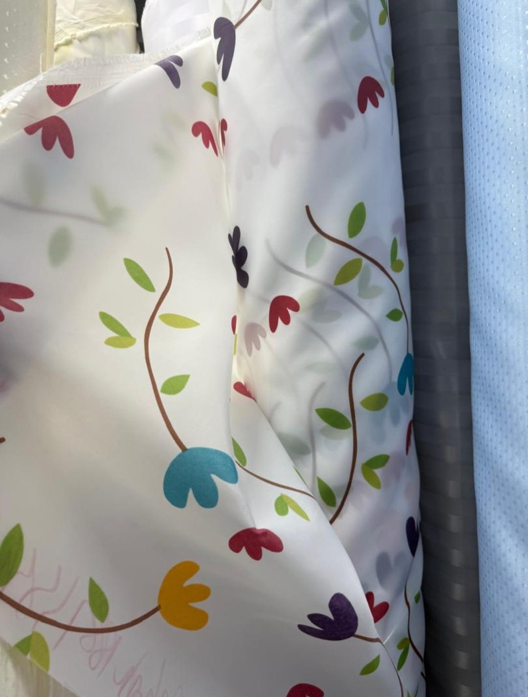 shower curtain