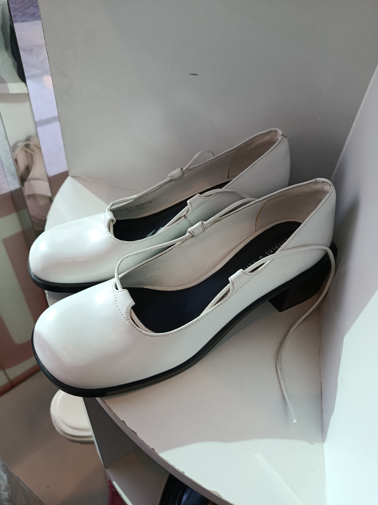 Girls' loafer(Charles and keith)