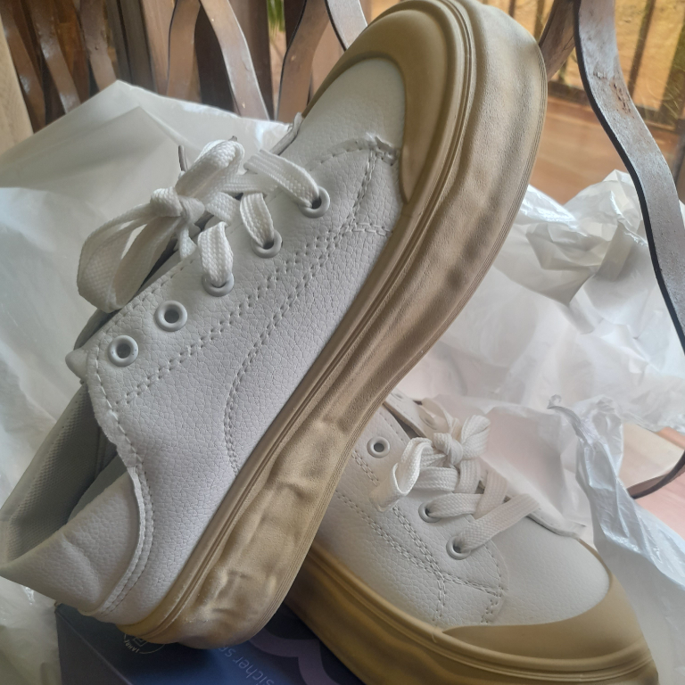 kids shoes Size 4&6