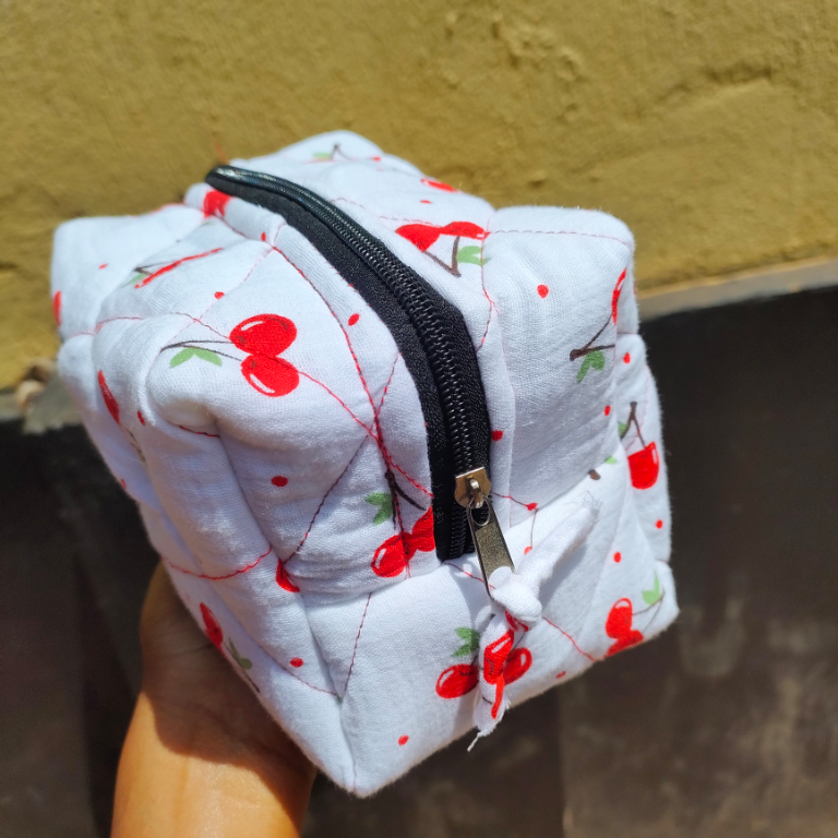 Toiletry bag/Makeup bag
