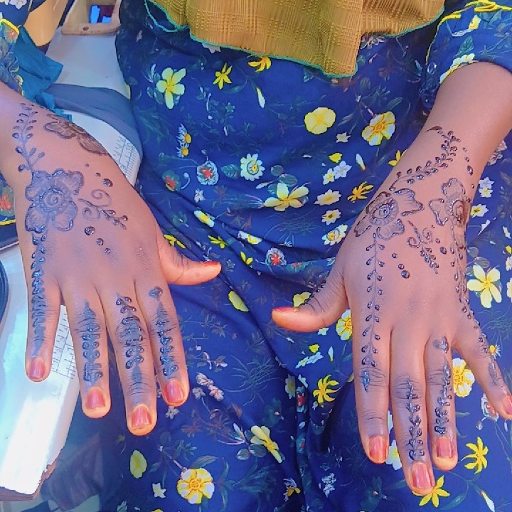 simple heena