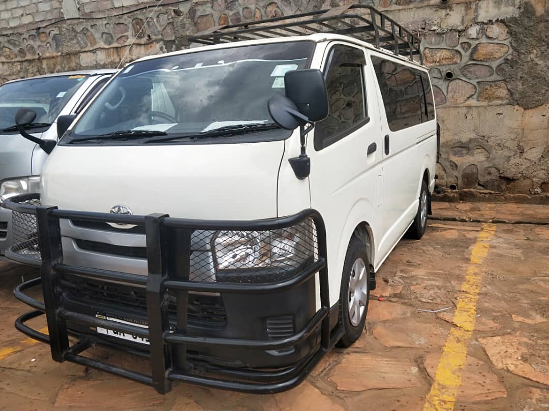 Hiace Van  2wd/ 4wd