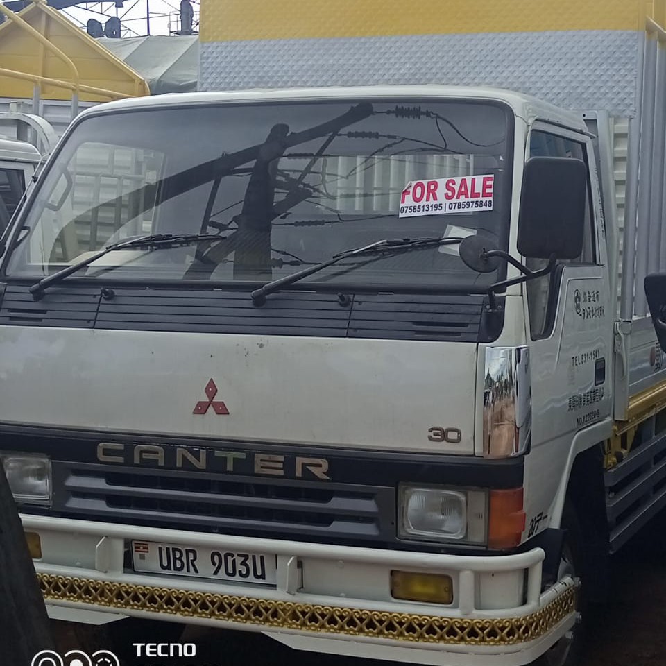 canterUbr903U .D33. call 0783840438