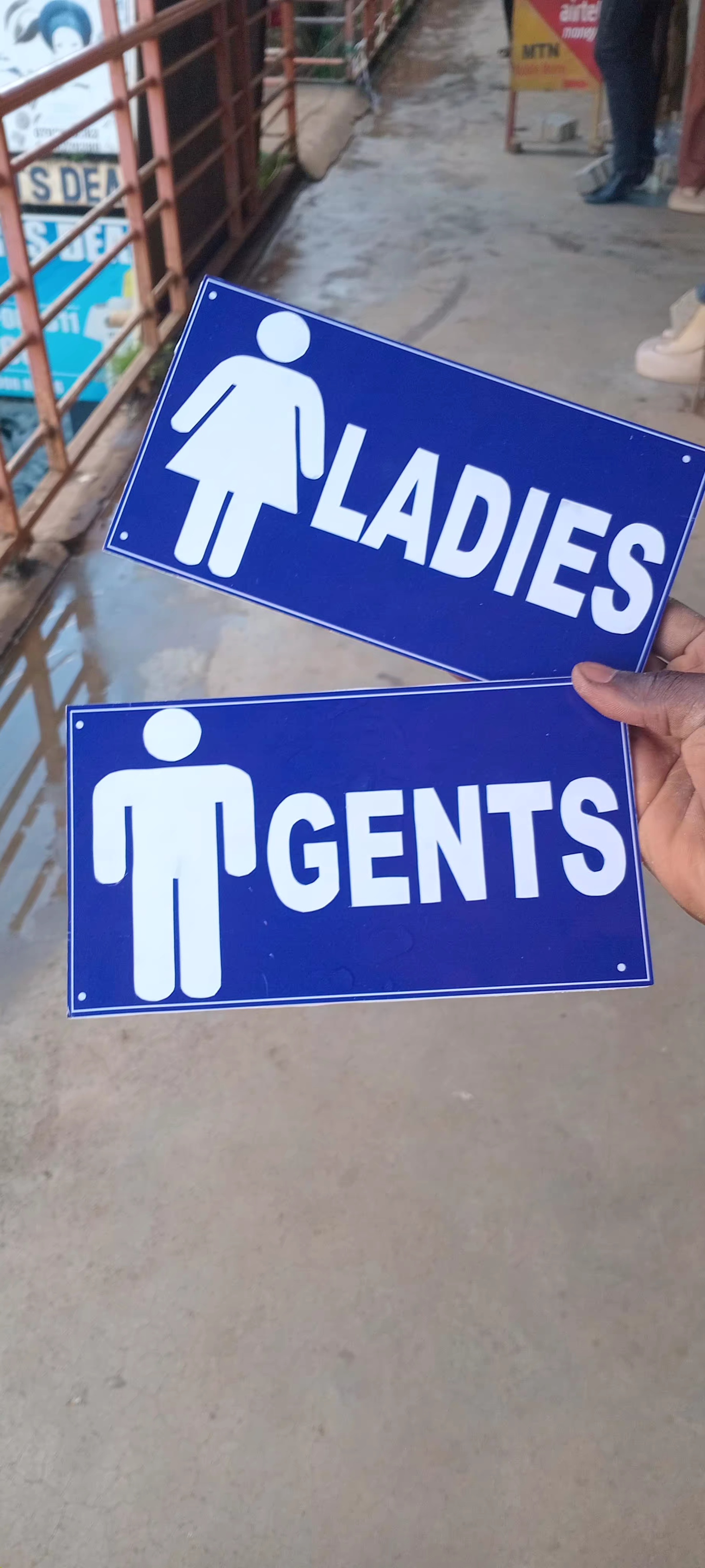 labels