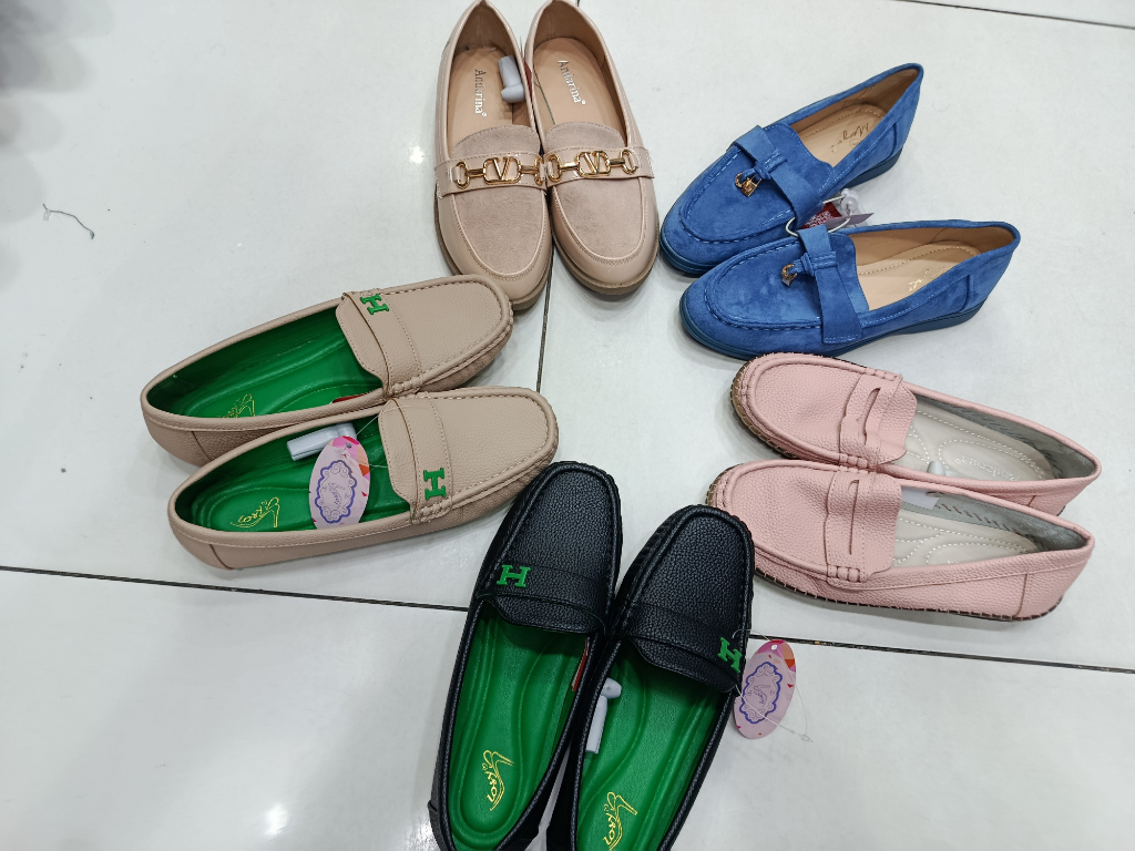 Ladies footwear