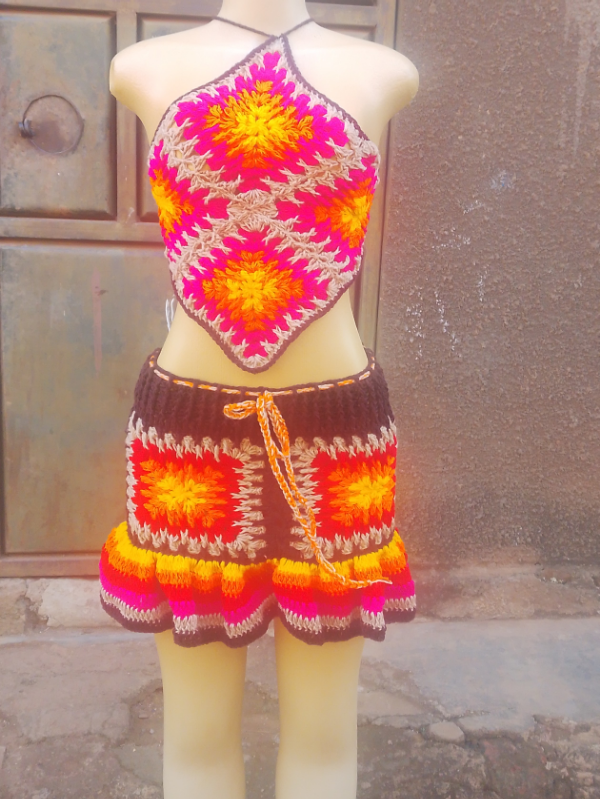 crochet beach, picnic, girls day out wear